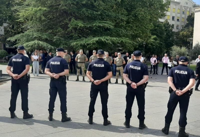 Mostar: Policajci svečano na svoj dan - Mostar: Policajci svečano na svoj dan